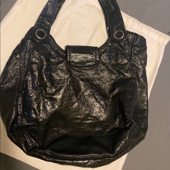 Marc by Marc Jacobs turn lock EXTRA LARGE hobo bag. GREAT condition! GREAT DEAL! - Picture 8 of 14